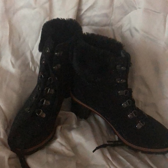 Nanette Lepore Sparkly Black Booties with Laces NWOT Sz 8.5 - Picture 2 of 10